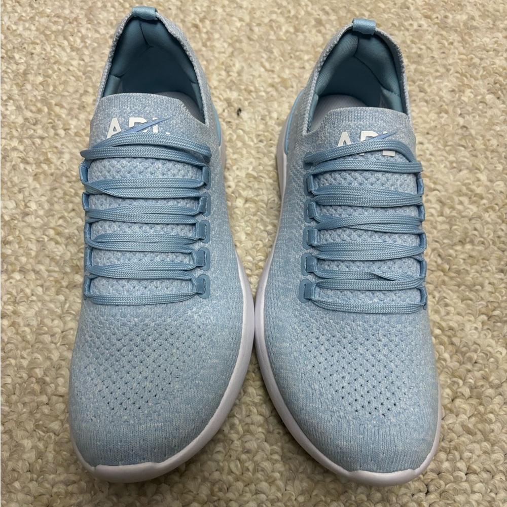 APL Techloom breeze. Baby blue. Size 8.5 women’s. Worn twice.